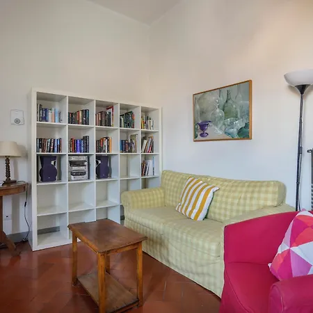 With Terrace Facing Duomo Apartmán